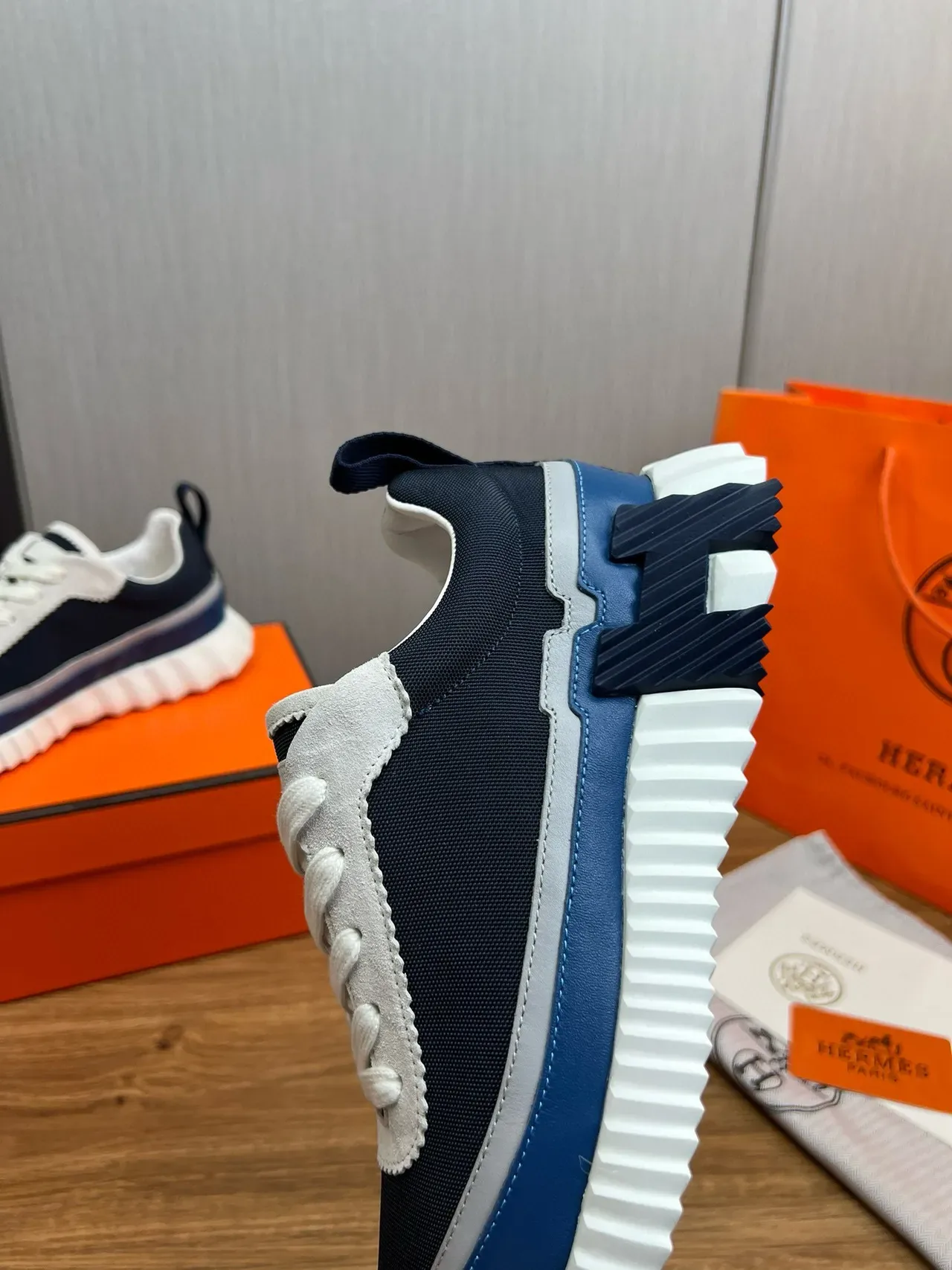 Hermès Navy White Sculpted Ridged Midsole Layered Textile And Leather Upper Lifestyle Sneakers 10