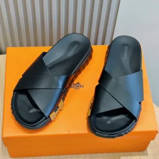 Hermès Oran أسود حزام متقاطع نعال