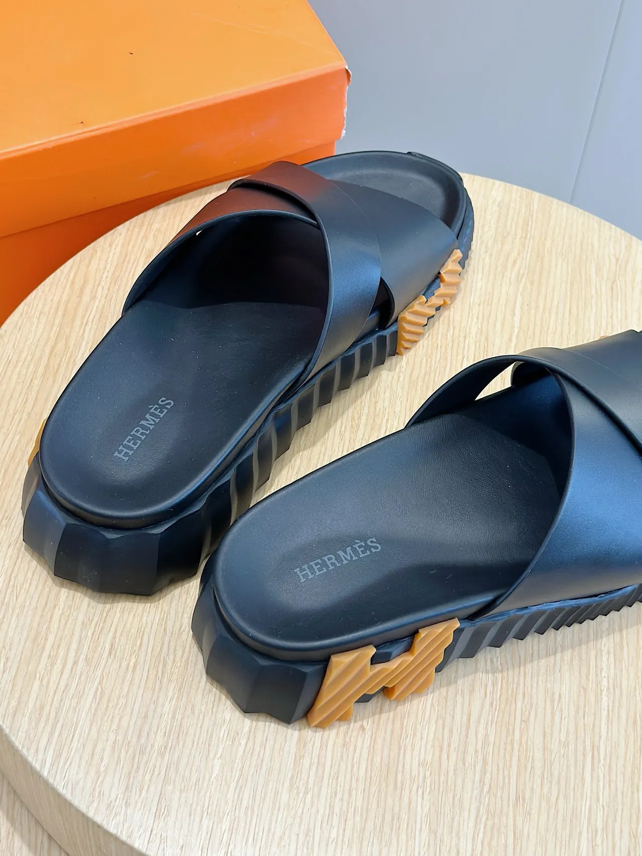 Hermès Oran Black Crisscross Strap Slippers 6