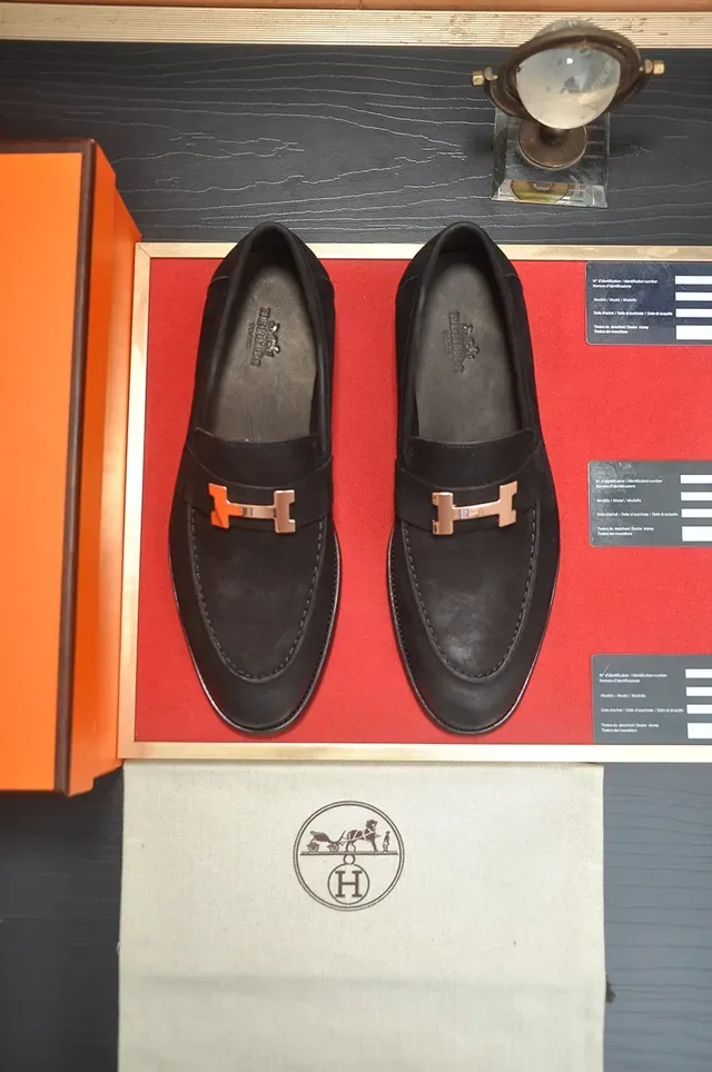 Hermès Oran Loafer Noir Doré Sangle H-Buckle Similisuède 5