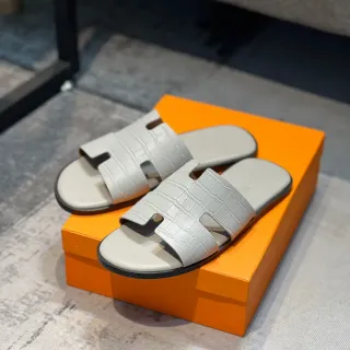 Hermès أوران نعال جلد تمساح رمادي