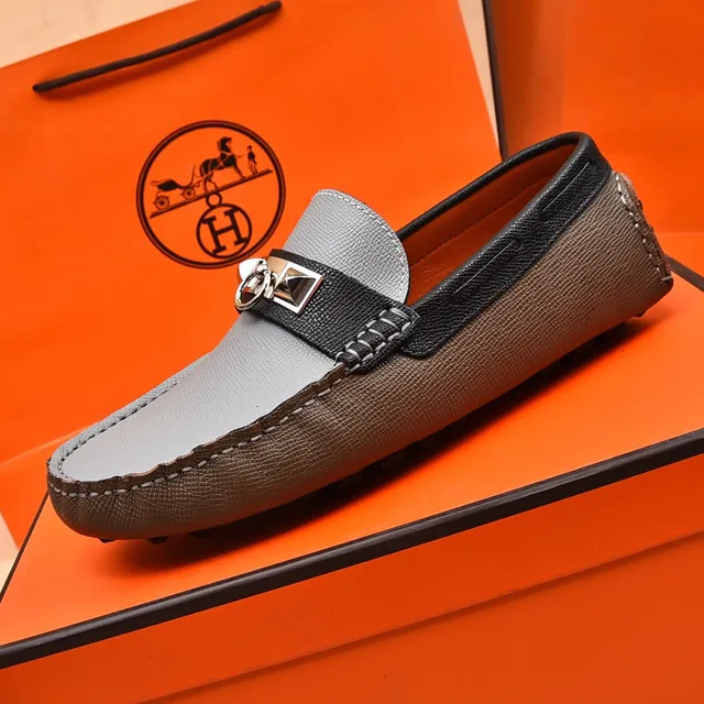 Hermès Oran Loafer أحذية لوفر جلدية رمادية وسوداء تُرتدى بسهولة 6