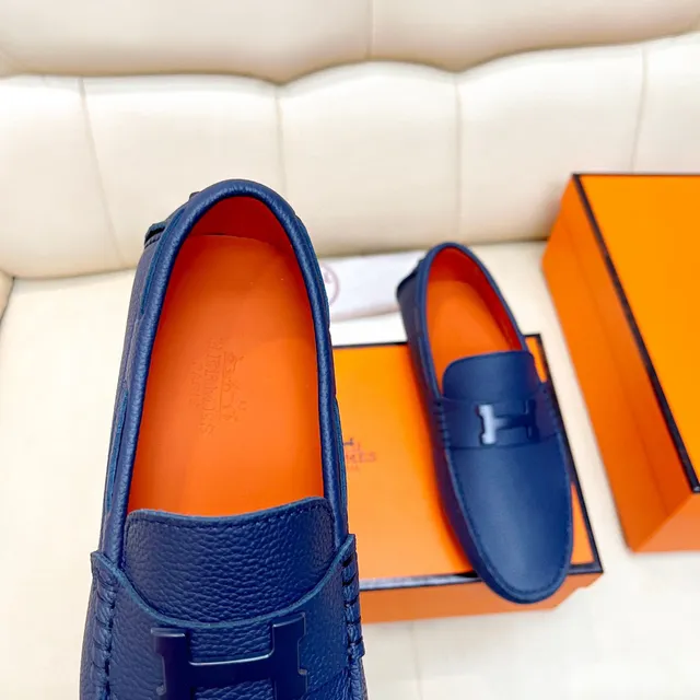 Hermès Oran Navy Blue Pebbled Leather H-Buckle Loafers 2