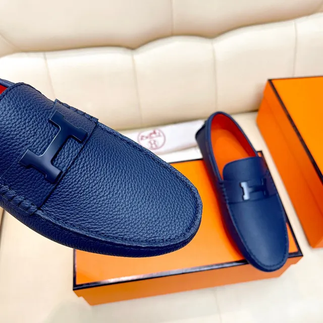 Hermès Oran Navy Blue Pebbled Leather H-Buckle Loafers 5