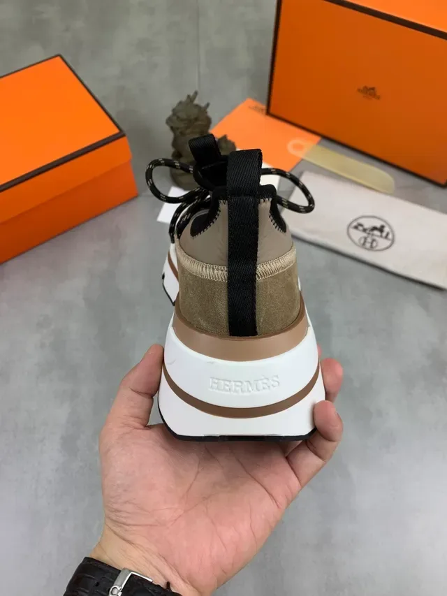 Hermès Oran حذاء رياضي بيج أسود سويد أعلى هجين حزام جلدي إغلاق أسلوب الحياة أحذية رياضية 3