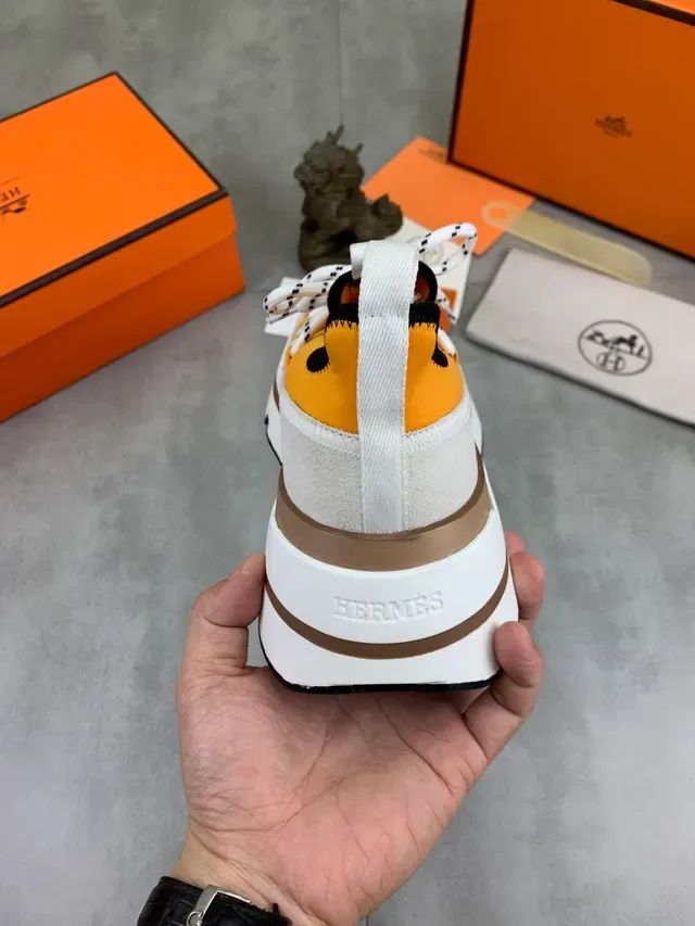 Hermès Zapátilla Híbrida Slip-On Naranja y Blanco 3