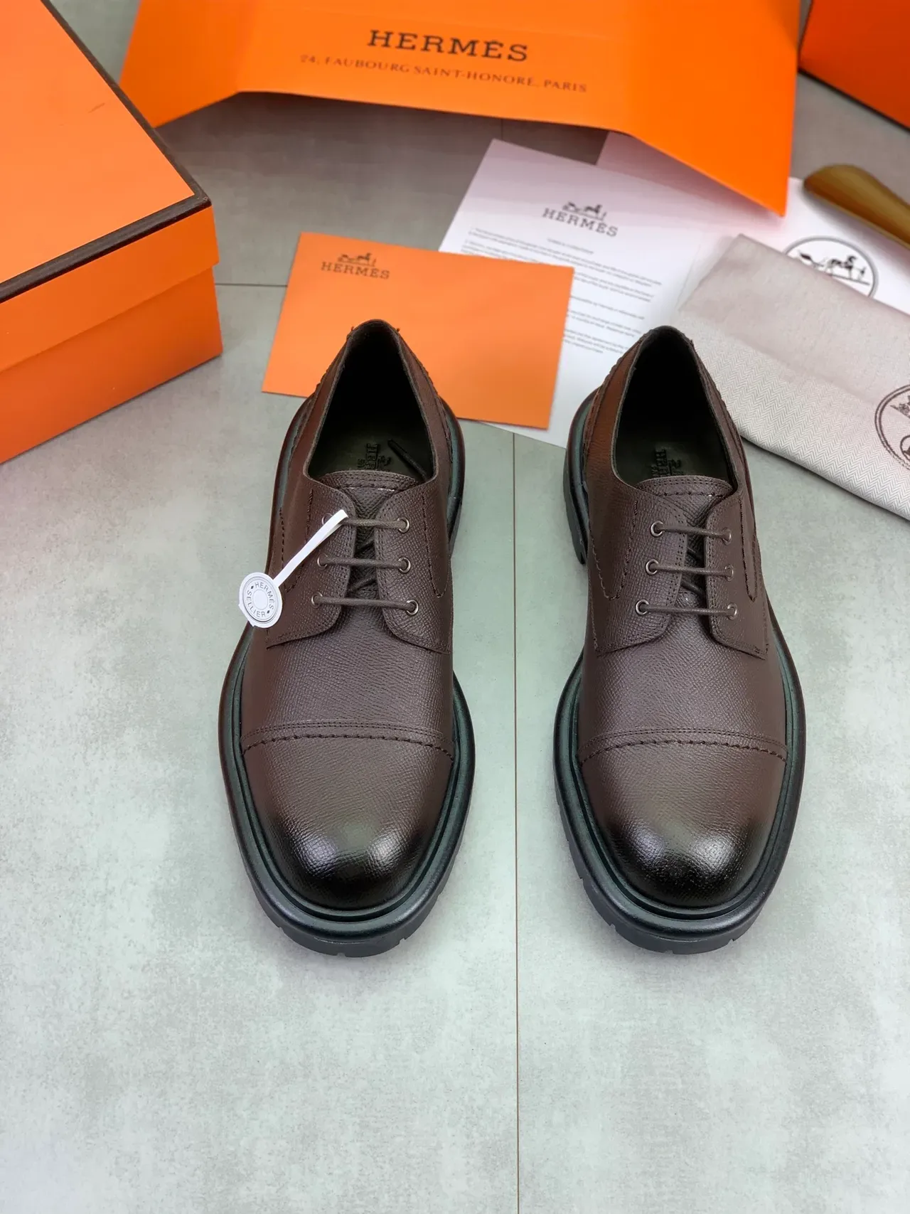 Hermès Sellier भूरे काले कैप टो बनावट त्वचा ऑक्सफोर्ड जूते 5