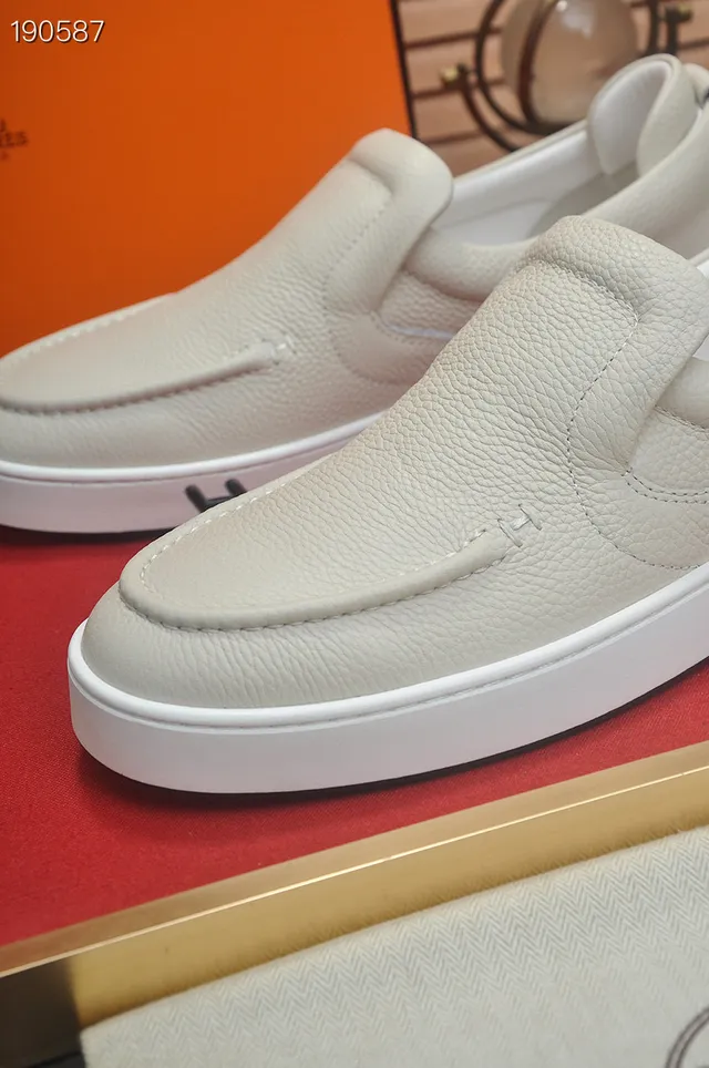 Hermès Slip-On Pebbled Leather Off-White Casual Shoes 4