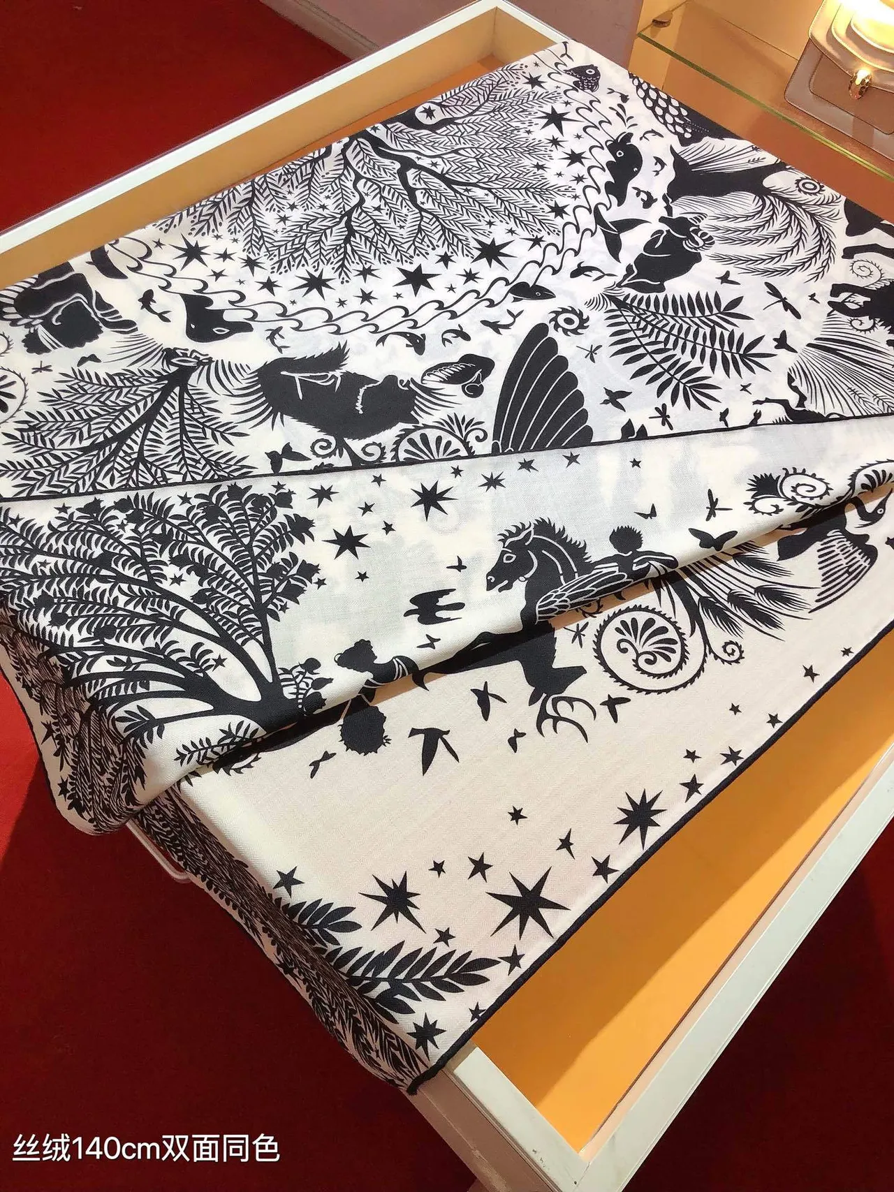 Hermès White Black Botanical Print Figural Silhouette Motif Silk Scarf 7