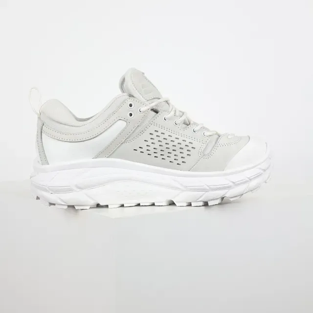 Hoka Trail Sneaker सफेद और हल्का भूरा जीवनशैली स्नीकर्स 7
