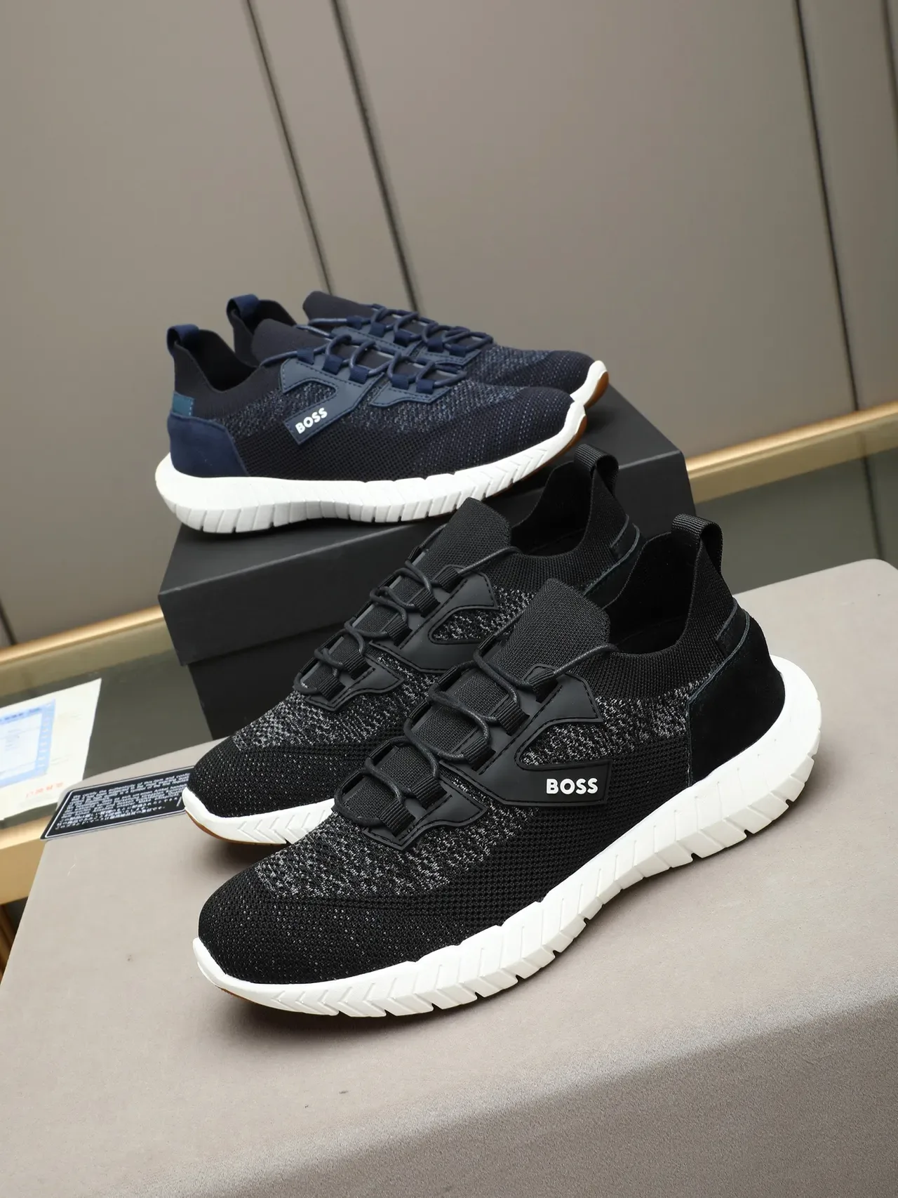 Hugo Boss 黑色针织生活方式运动鞋 2