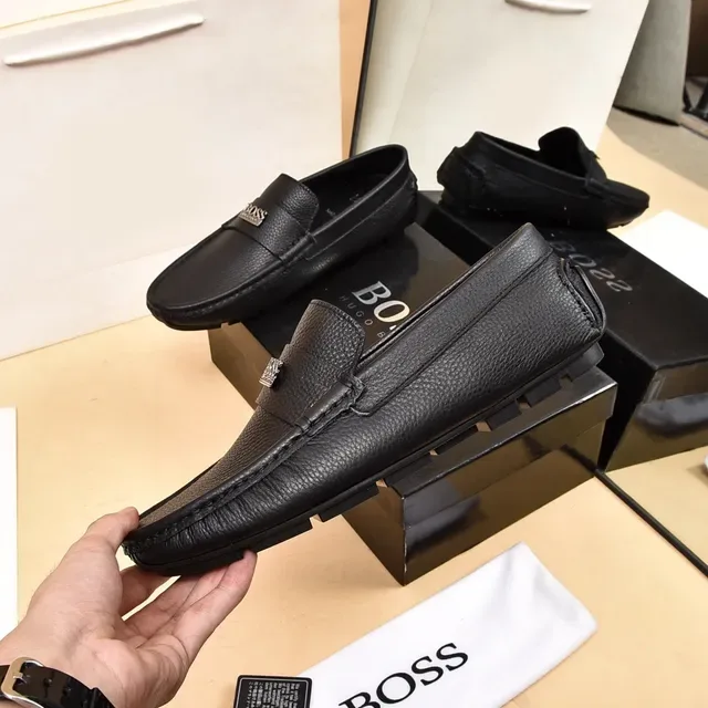 Hugo Boss Mocasin Penny de Cuero Negro Granulado 7