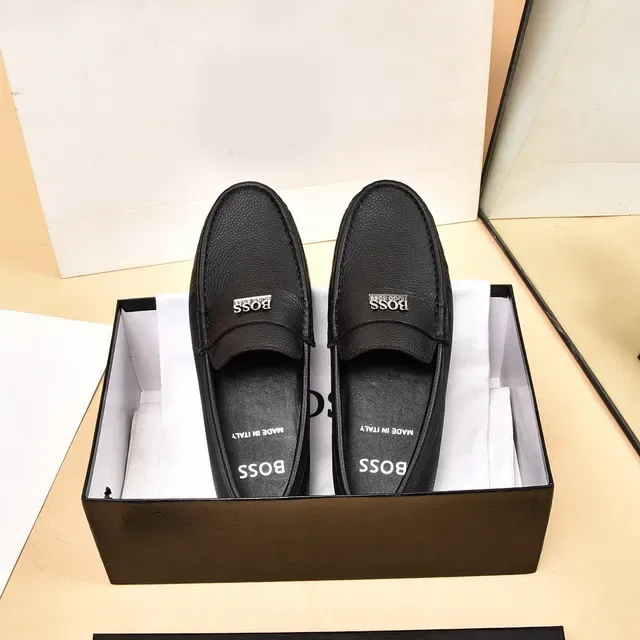 Hugo Boss Mocasin Penny de Cuero Negro Granulado 9