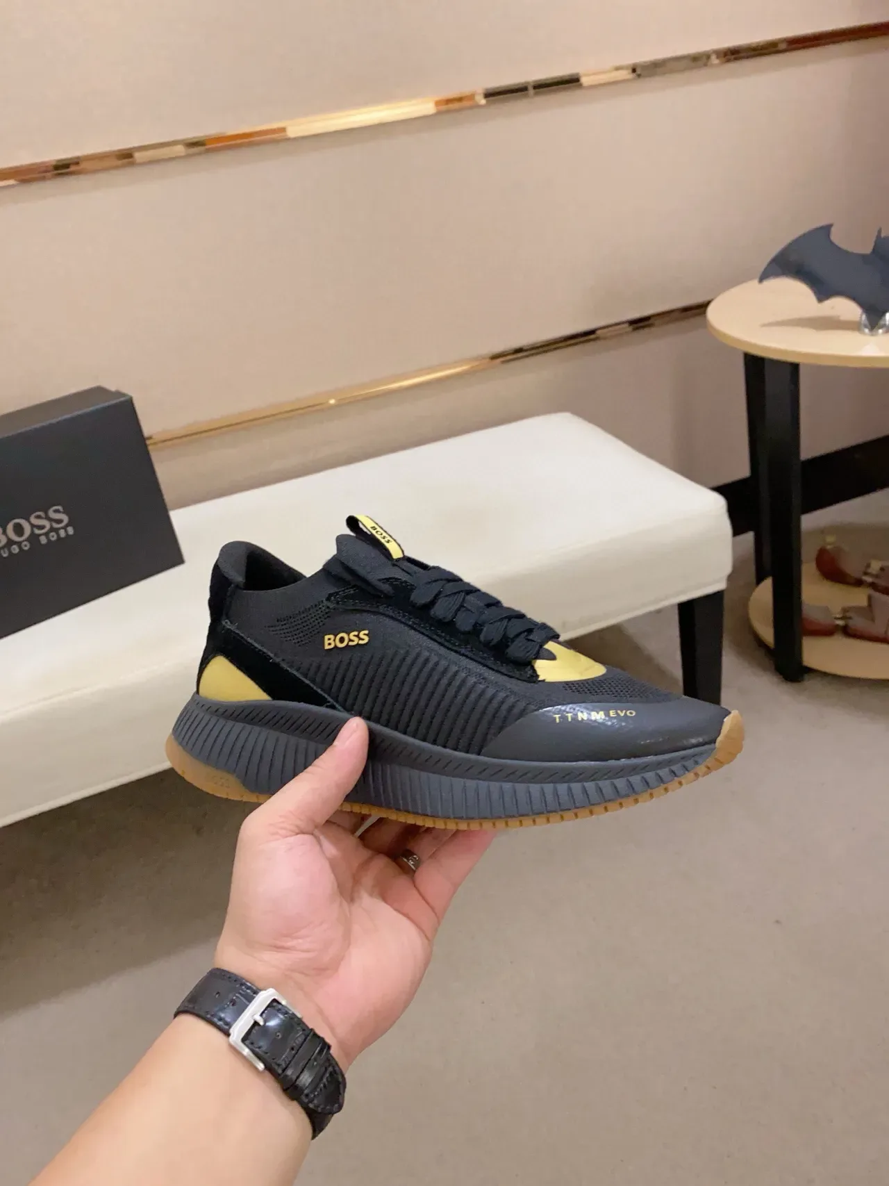 Hugo Boss TTNM Evo Noir et Or Lifestyle Sneakers 5