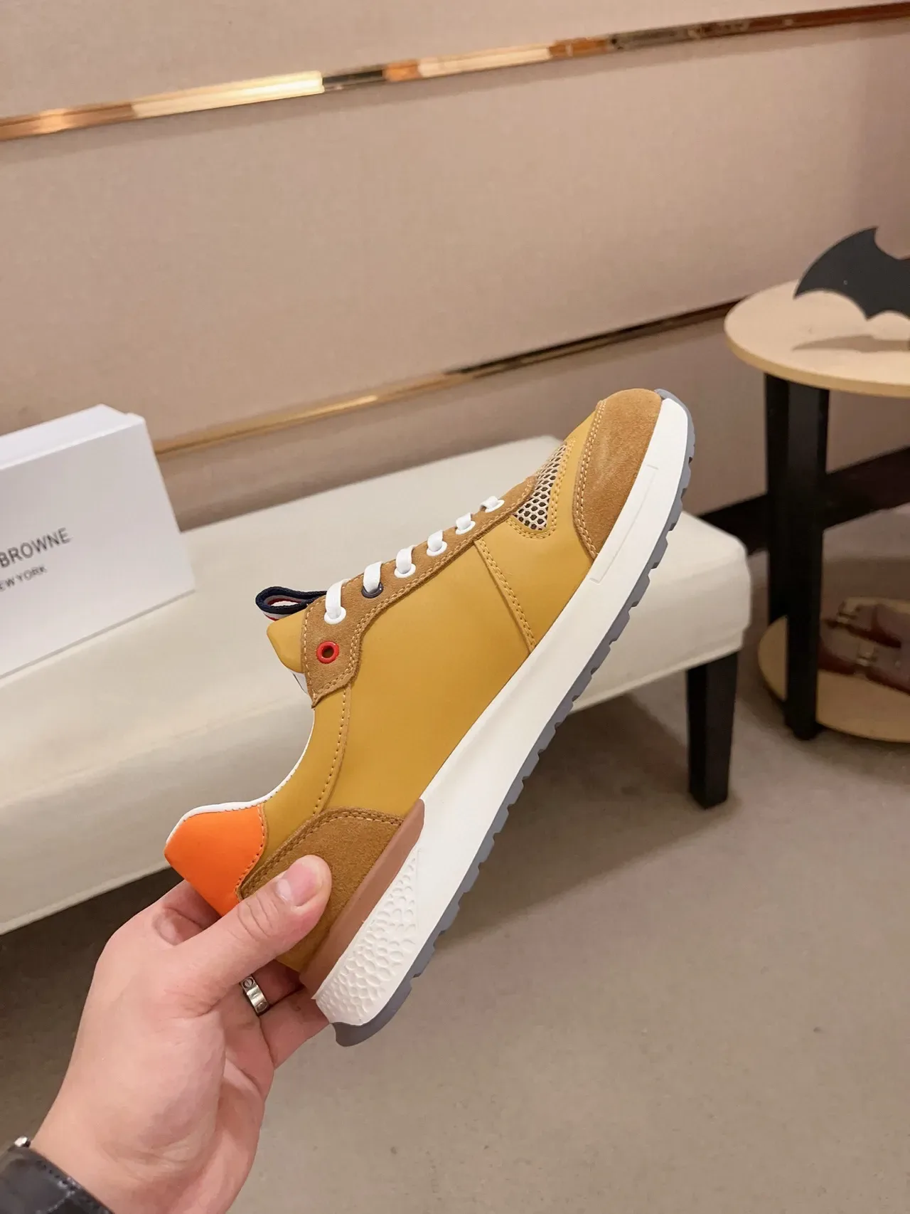 IH NOM UH NIT Mustard and Orange लाइफस्टाइल स्नीकर 5