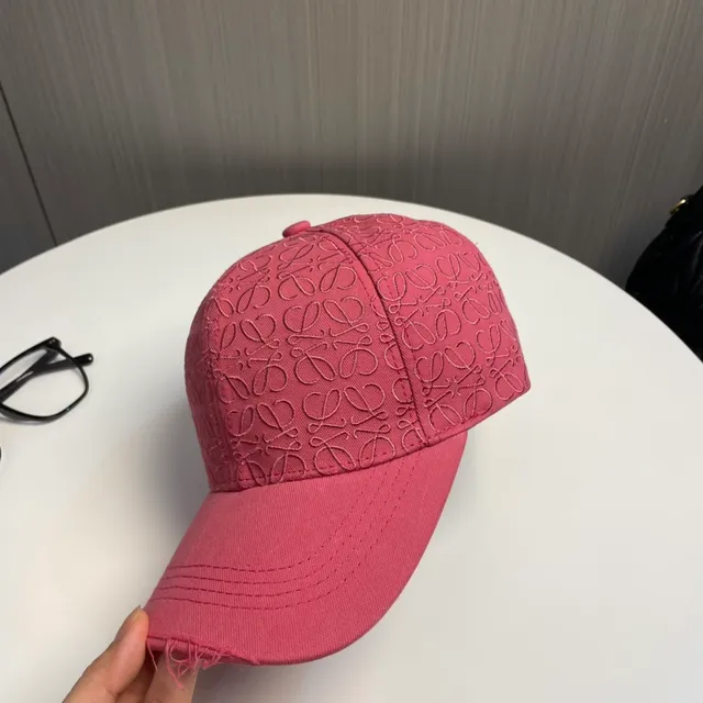 Loewe Anagram Gorra de béisbol rosa bordada 9