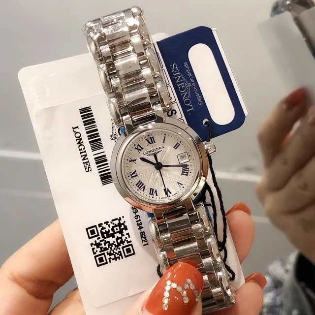 Longines La Grande Classique সিলভার-টোন কোয়ার্টজ ঘড়ি 7
