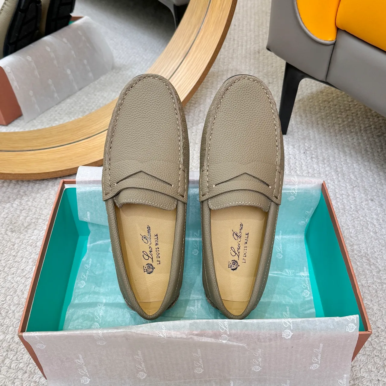 Loro Piana LP Dote Walk 橄榄绿粒面皮革乐福鞋 3