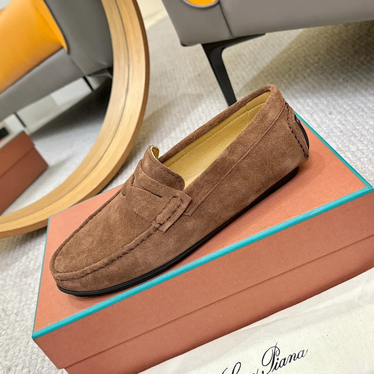 Loro Piana LP Dots Walk Loafers marrones de ante 6