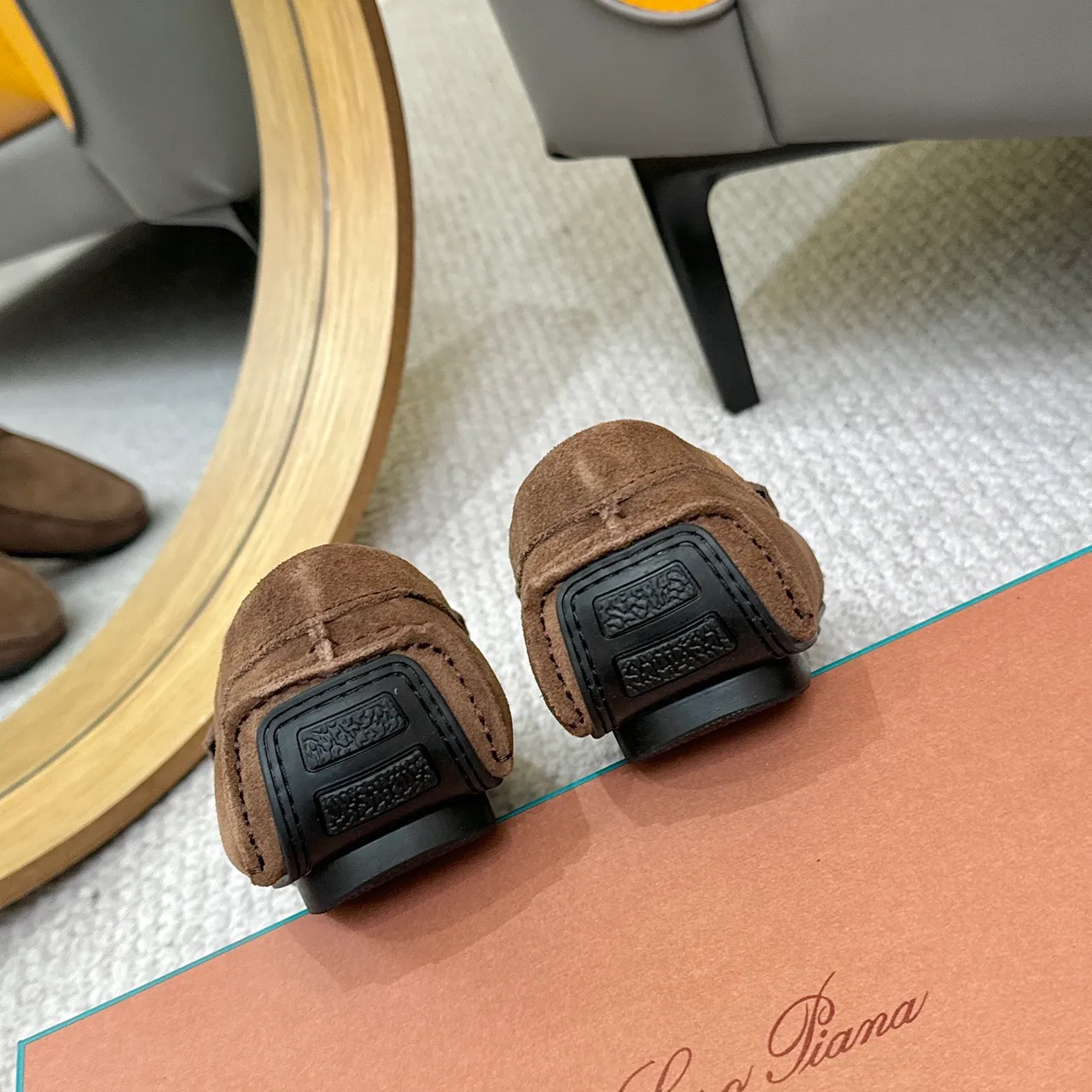 Loro Piana LP Dots Walk Loafers marrones de ante 9