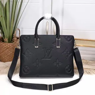 Louis Vuitton काला एम्बॉस्ड मोनोग्राम चमड़े की संरचित आयताकार सिल्हूट बॉस्टन बैग