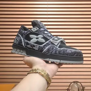 Louis Vuitton Negro Gris Capas Sintéticas Superiores Superposición en X Zapatos Lifestyle