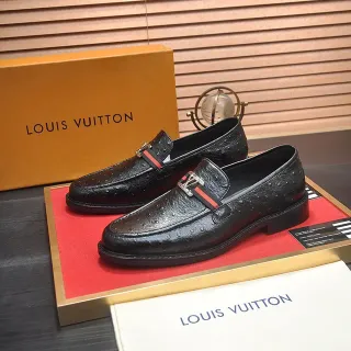 Louis Vuitton কালো লাল ওস্ট্রিচ এমবসড চামড়া মেটাল LV বাকল লোফার