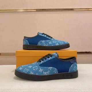 Louis Vuitton Tênis Lifestyle de Tecido com Estampa Monograma Low-Top com Cadarço Azul e Preto