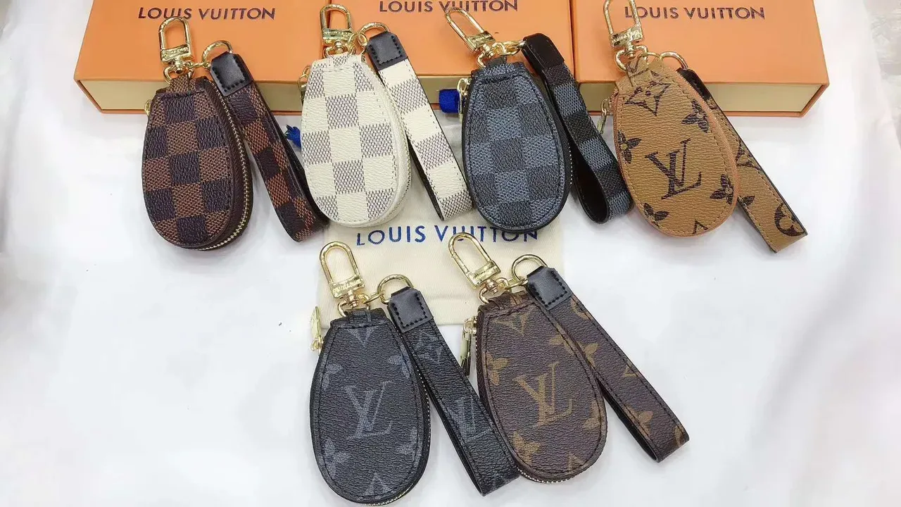 Louis Vuitton Sac Marron Beige En Forme de Larme Monogramme Toile 2
