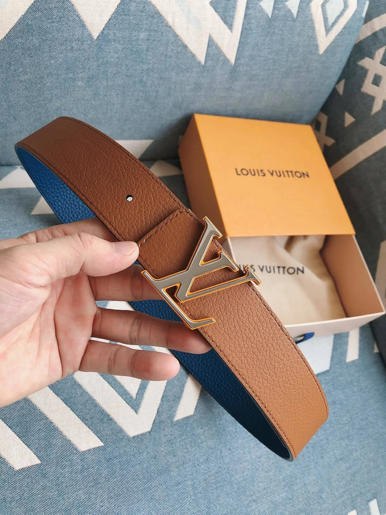 Cinto Louis Vuitton marrom azul reversível LV Monogram fivela de couro 8