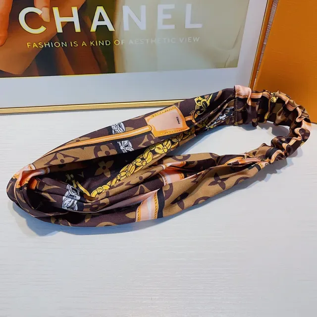 Louis Vuitton Bufanda de Seda Marrón Naranja Nudo Trenzado Espalda Elástica 3
