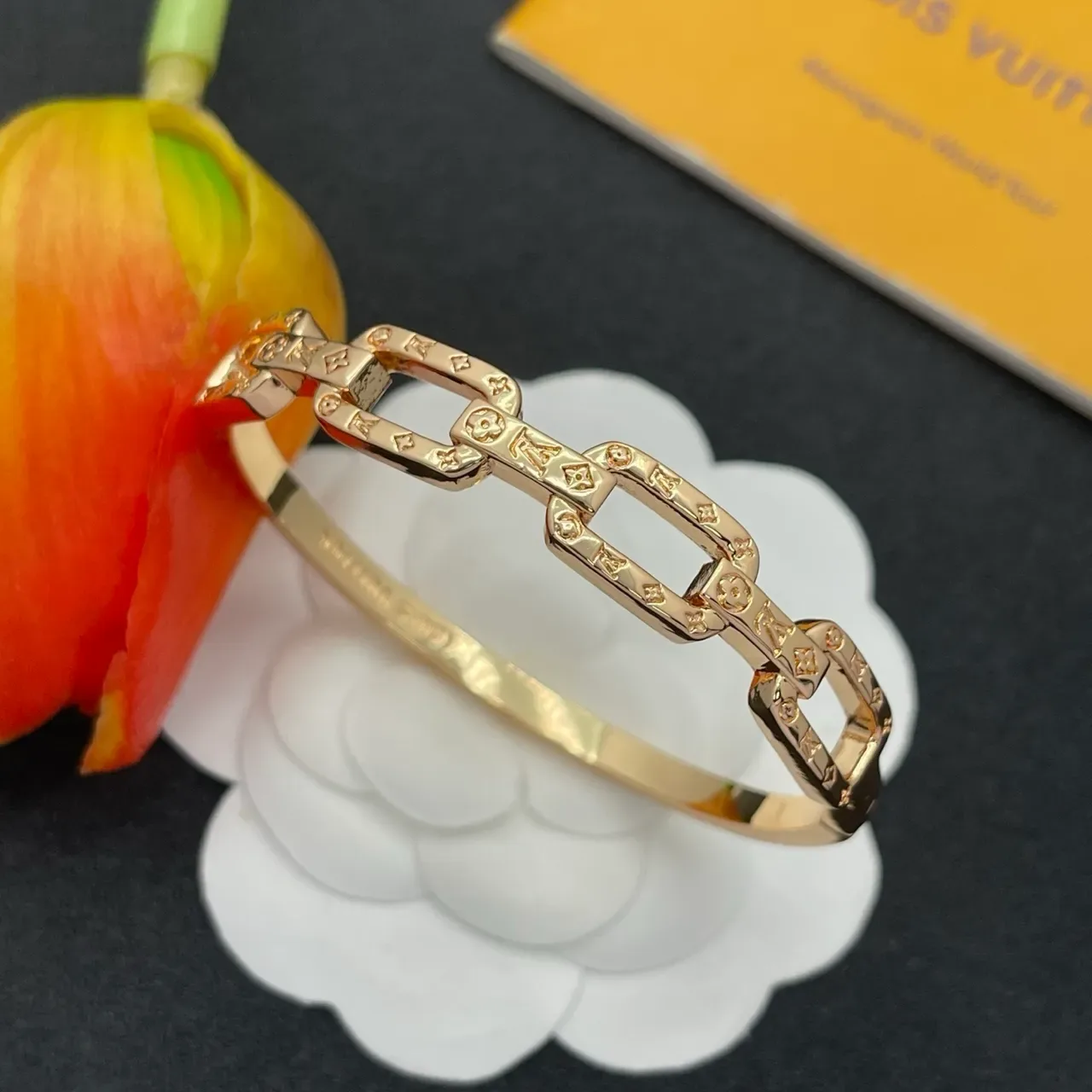 Louis Vuitton Chain Reaction Monogram Rose-Gold Tone Pulseira 7
