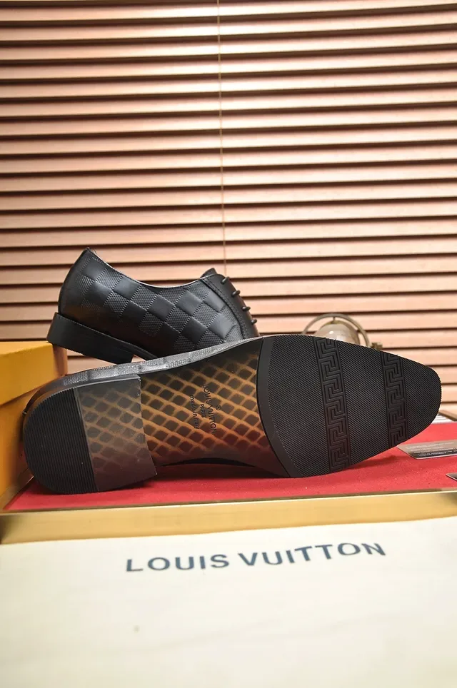 Louis Vuitton Checkerboard-Embossed Brogue أحذية أوكسفورد 3