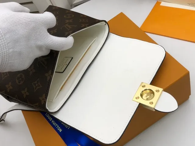 Louis Vuitton Dauphine সাদा এবং Monogram Canvas Tote Bag 3