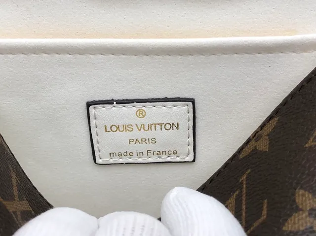 Louis Vuitton Dauphine সাদा এবং Monogram Canvas Tote Bag 9