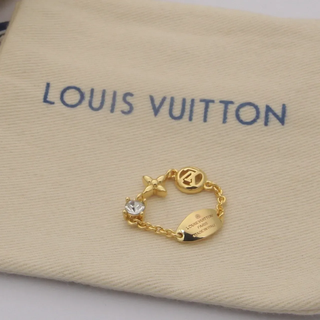 Louis Vuitton Bague Fleur Or Argent Disque Monogramme Motif Quatre Feuilles 7