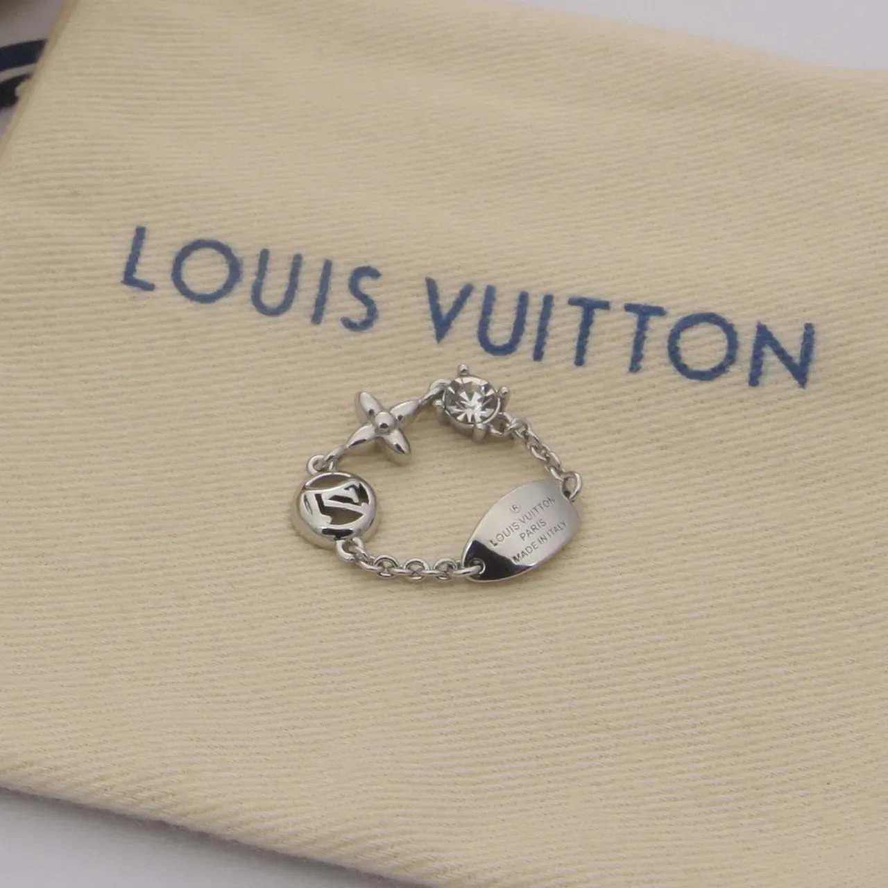 Louis Vuitton Bague Fleur Or Argent Disque Monogramme Motif Quatre Feuilles 8