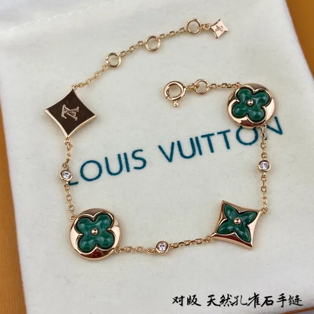 Louis Vuitton 金绿多 charm 链玫瑰手链 8