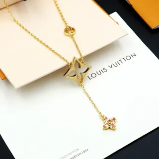Colar Louis Vuitton Dourado Monogram Estrela e Flor de Cristal Rosa