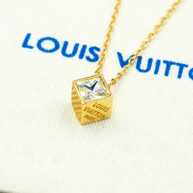 Louis Vuitton Gold Transparent Chain Square-Cut Crystal Pendant Necklace 3