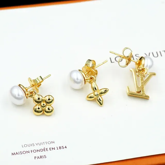 Louis Vuitton Boucles d'Oreilles Doré Blanc avec Perle 3
