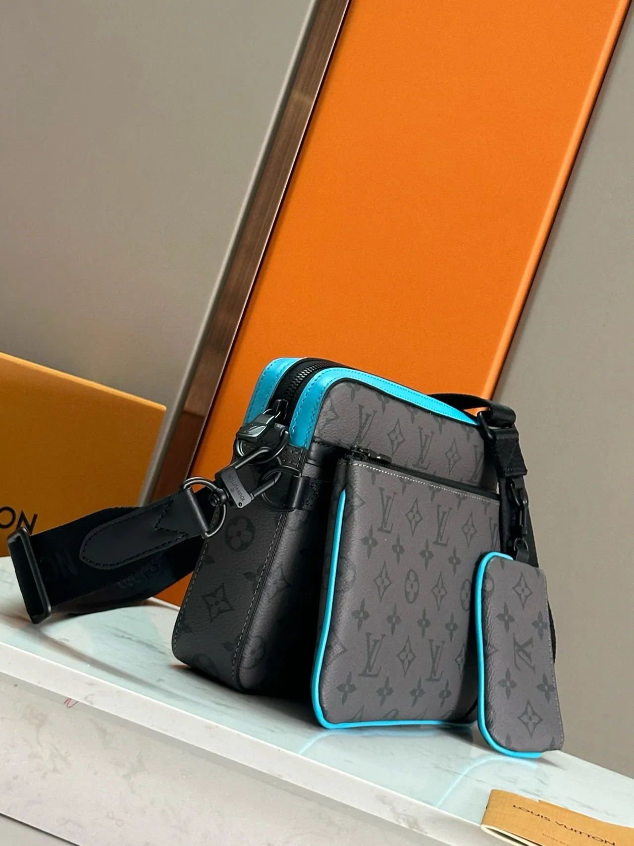 Louis Vuitton Gray Blue Structured Rectangular Silhouette Monogram-Coated Canvas Messenger Bag 5