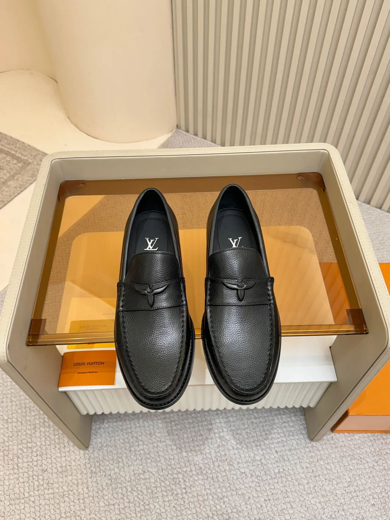 Louis Vuitton Horsebit Loafer cuero negro granulado loafer 5