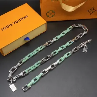 Colares Louis Vuitton Corrente Verde Jade e Prata