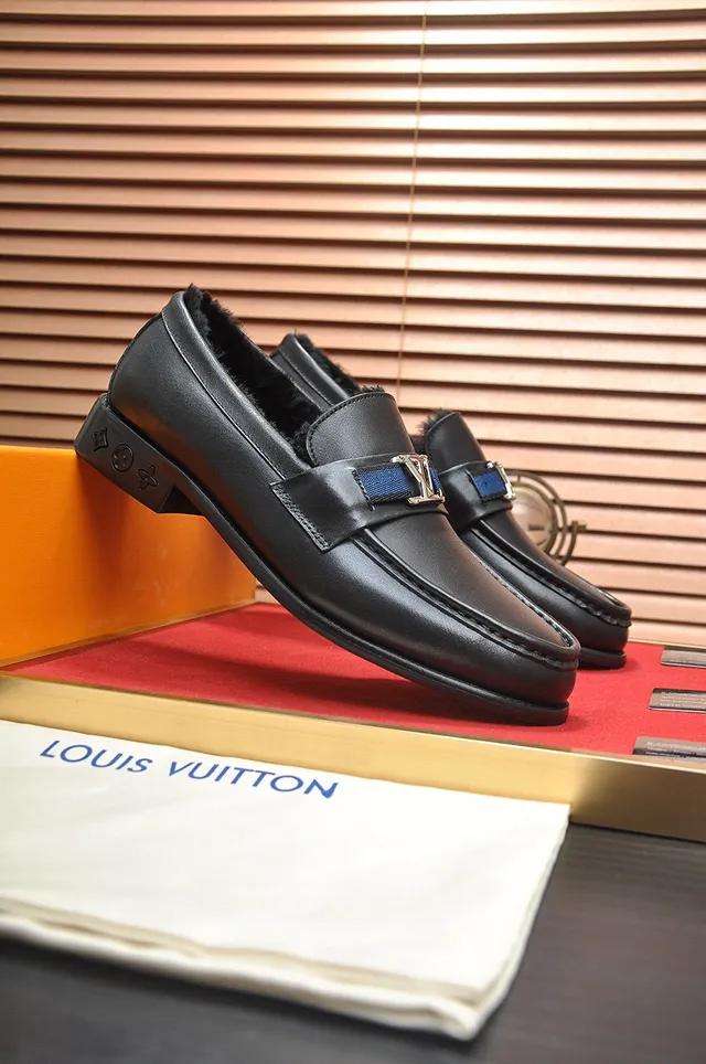 Louis Vuitton Loafer Black Navy Leather Shearling-Lined Loafer 7