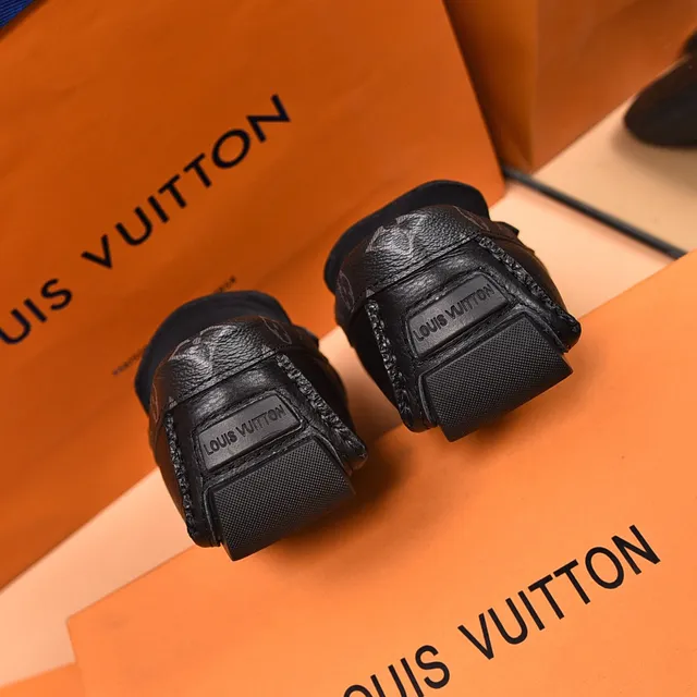 Louis Vuitton लोफर काला चांदी दानेदार चमड़ा धातु LV बकल पट्टी लोफर 3