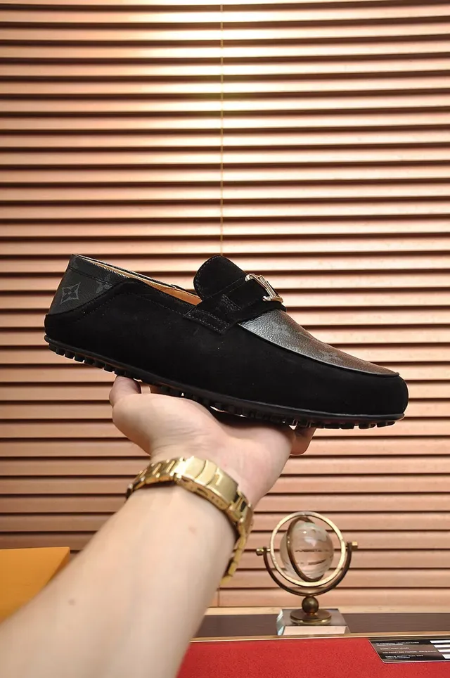Louis Vuitton Moccasins Noir Daim Monogram Toe Cap Moccasins 7