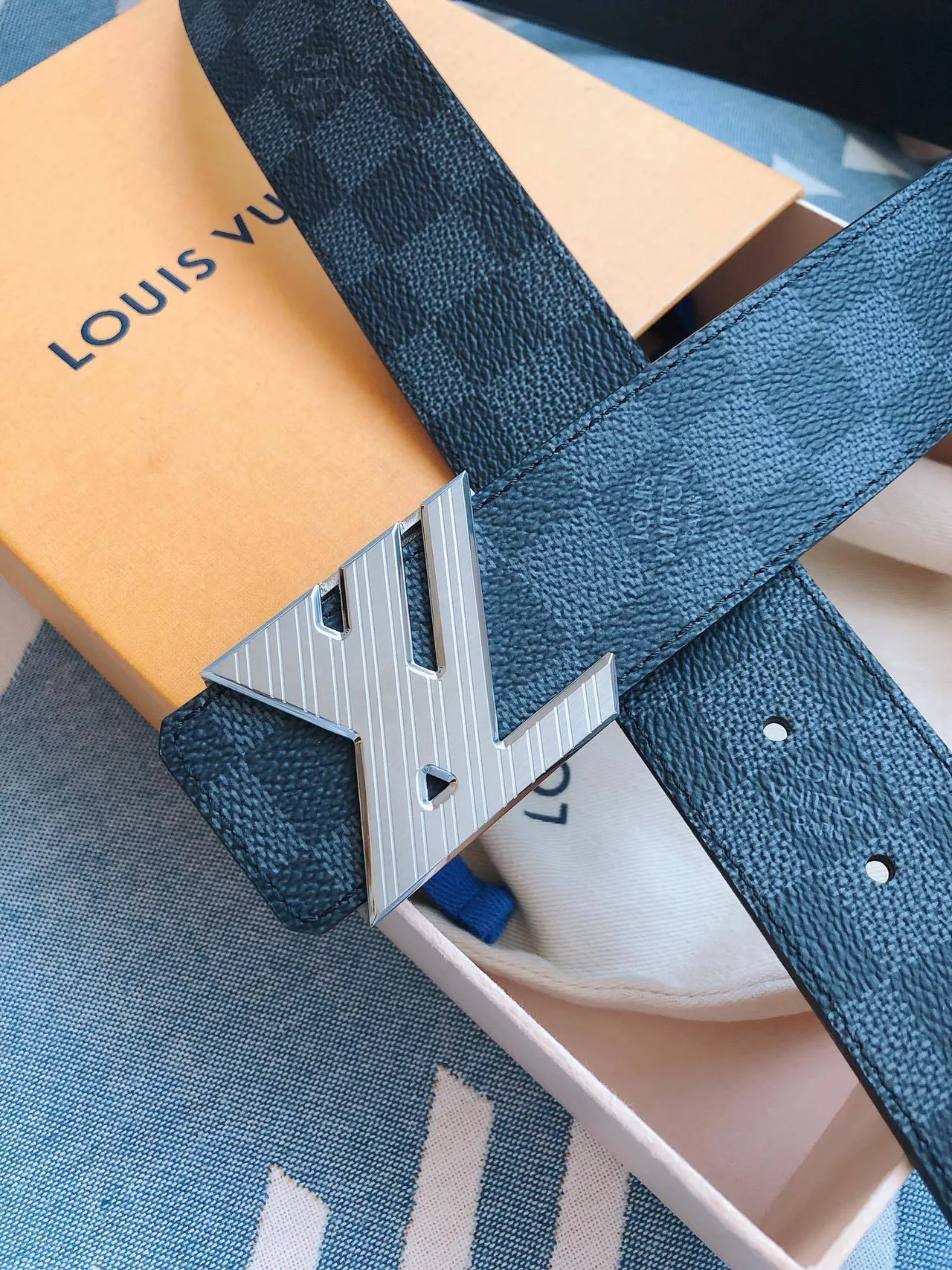 Louis Vuitton LV Belt Damier Graphite Leather Belt 8