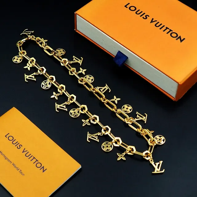 Louis Vuitton LV Corrente Encanto Colar Tom Dourado 2