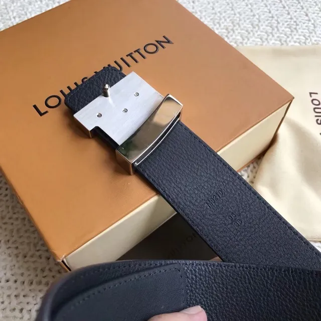 Louis Vuitton LV Initiales Belt Navy Textured Leather Belt 8